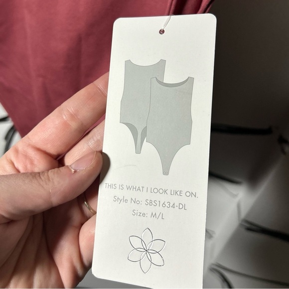 NEW Aura Mauve Thong Bodysuit, High Neck Chic Material, Size M/L - Picture 4 of 10